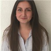 Étudiante en master en école de commerce offre des cours d'anglais